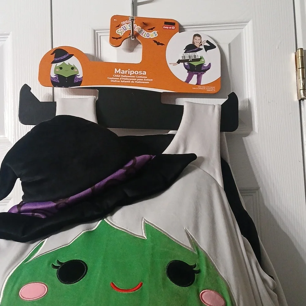 Squishmallows  Mariposa Witch Halloween Costume Made for target  Sz One Size NWT